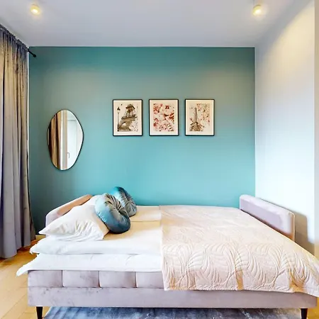 Apartment Bonbon With Parking Kolska