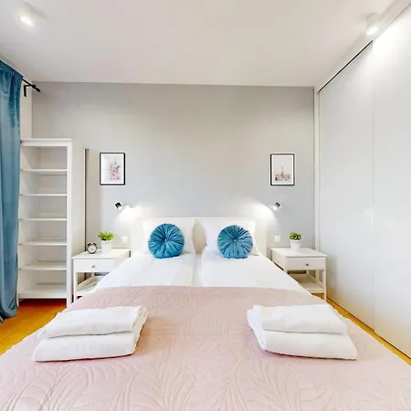 Apartament Bonbon With Balcony Kolska